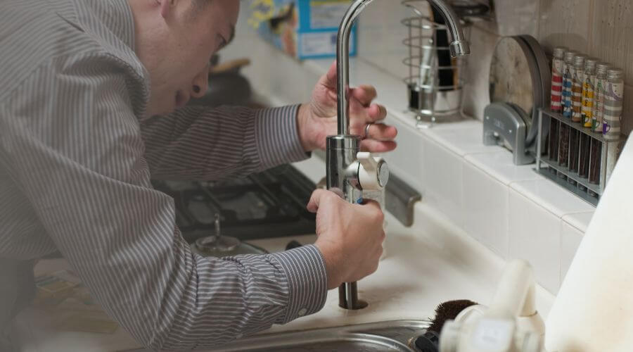 Professional same day plumber in Paw Paw, MI