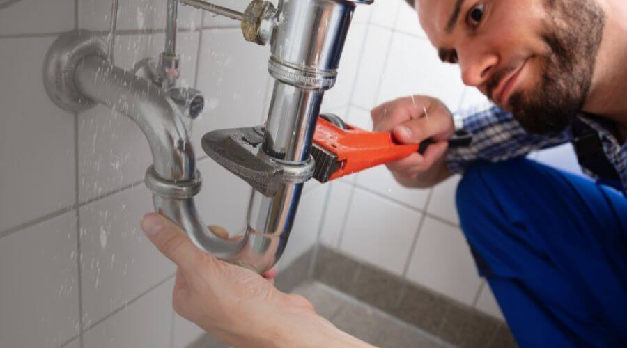 Professional same day plumber services in Paw Paw, MI
